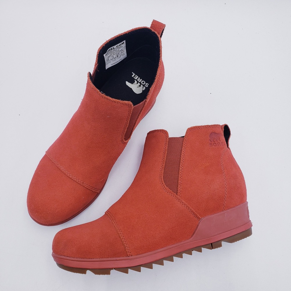 Sorel Evie Pull On Chelsea Boots‎ Warp Red Suede Wedge Bootie Womens Size 9.5